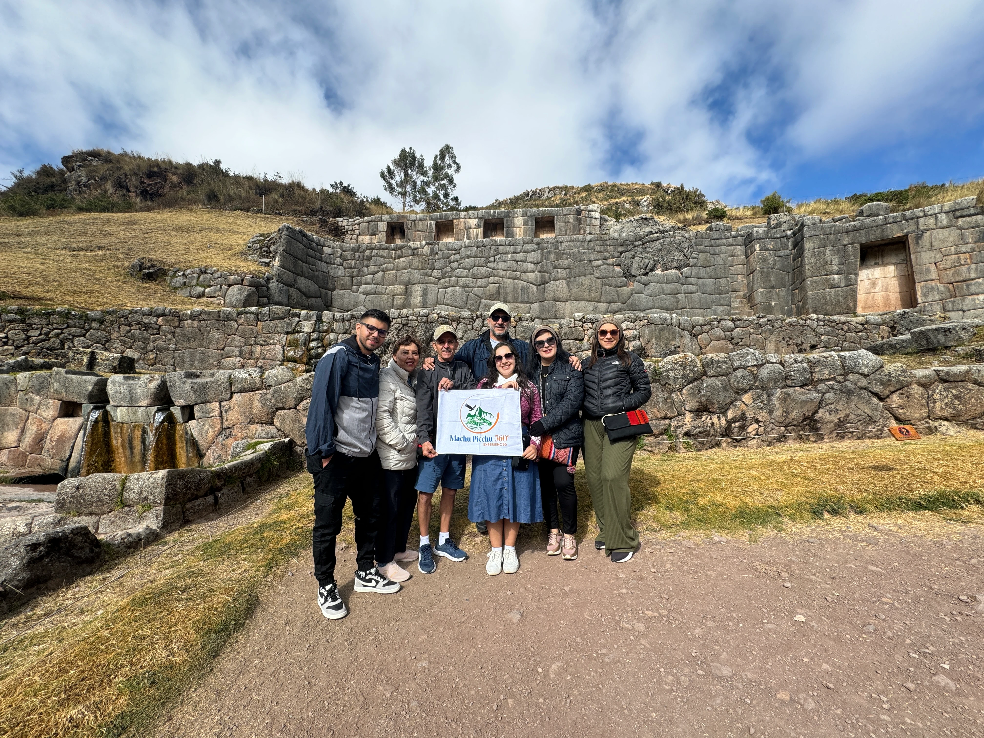 what-to-wear-in-cusco-and-machu-picchu-the-ultimate-guide